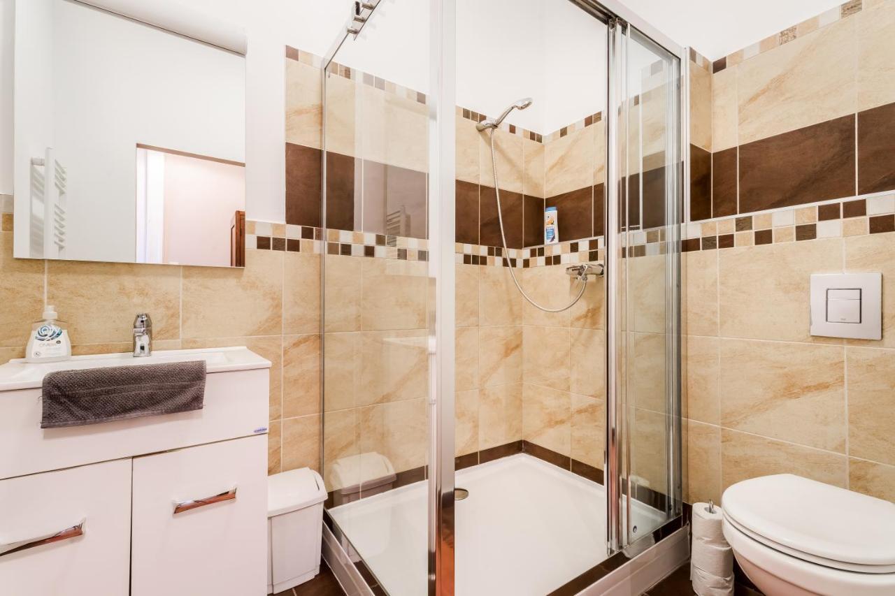 Berta - 4 Bedrooms, 3 Baths บูดาเปสต์ ภายนอก รูปภาพ