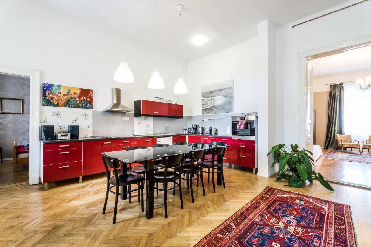 Berta - 4 Bedrooms, 3 Baths บูดาเปสต์ ภายนอก รูปภาพ